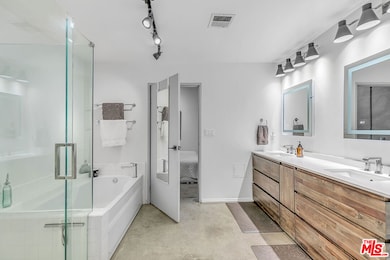 Flower Street Lofts unit 311, Los Angeles, CA 90015 - photo 7