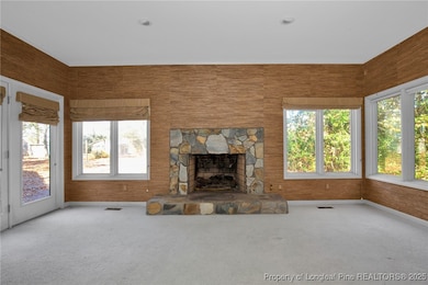 549 Rainforest Rd, Hope Mills, NC 28348 - photo 5