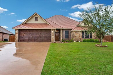 2827 Willow Ridge Cir, Granbury, TX 76049 - photo 3