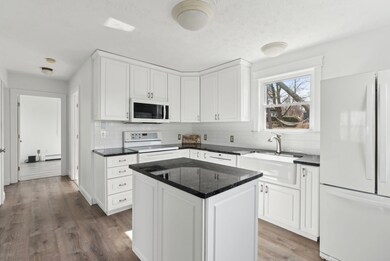 20 Tewksbury Ln, South Portland, ME 04106 - photo 3