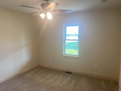 1322 W Tarkington Dr, Greensburg, IN 47240 - photo 6