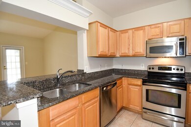 4551 Strutfield Ln unit 4422, Alexandria, VA 22311 - photo 7