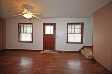 848 Binns Blvd, Columbus, OH 43204 - photo 2