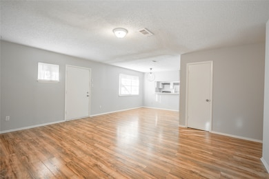 13034 White Heather Dr, Houston, TX 77045 - photo 5