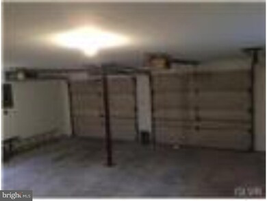 4556 S Sunset Dr, Coopersburg, PA 18036 - photo 3