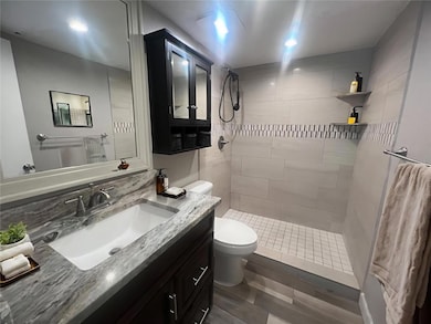 Fully Remodeled Bathroom