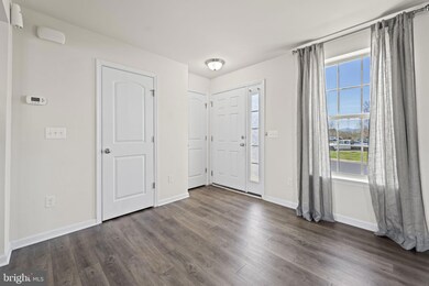 66 Niblick Square, Front Royal, VA 22630 - photo 2