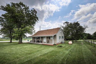 10420 Marion Center Rd, Hoagland, IN 46745 - photo 3