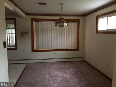 8407 Echo Dr, Pasadena, MD 21122 - photo 7