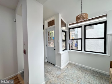 781 S 3rd St unit 1, Philadelphia, PA 19147 - photo 6