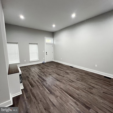 1217 W Lanvale St, Baltimore, MD 21217 - photo 4