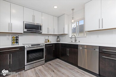Kitchen w/ SS Appliances