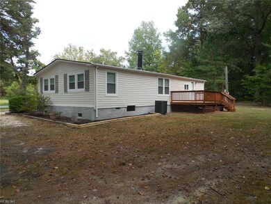 6165 Ark Rd, Gloucester, VA 23061 - photo 4
