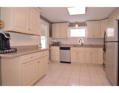 167 Crescent Ave, North Attleboro, MA 02760 - photo 7