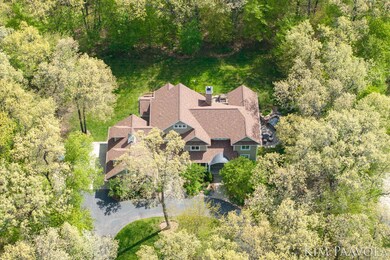 85-web-or-mls-3099-pickford-dr-se