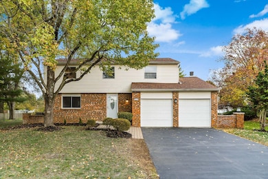 9644 Merry Ln, Pickerington, OH 43147 - photo 2