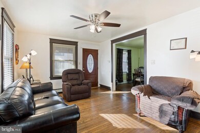 9 Florence Ave, Lansdowne, PA 19050 - photo 2