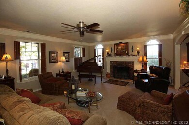 512 Glencoe Cir, Claremore, OK 74017 - photo 5