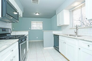 6343 Maple Hill Dr, Houston, TX 77088 - photo 4