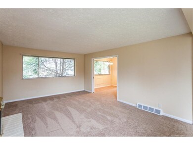 1782 Lynnwood Dr, New Albany, IN 47150 - photo 4