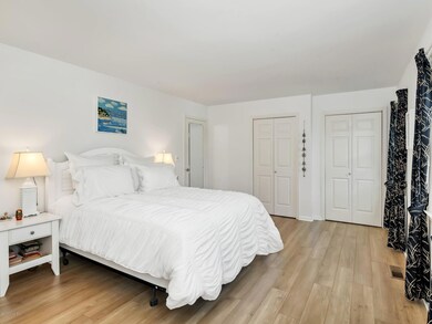 36 Greenwich Hills Dr, Greenwich, CT 06831 - photo 7