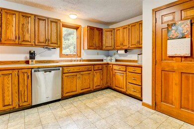 26 Clearview Dr, Allenstown, NH 03275 - photo 4