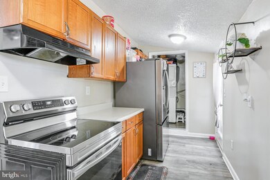 41 E High St, Middletown, PA 17057 - photo 7