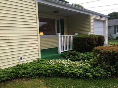 20 Elmwood Dr, Bristol, RI 02809 - photo 2