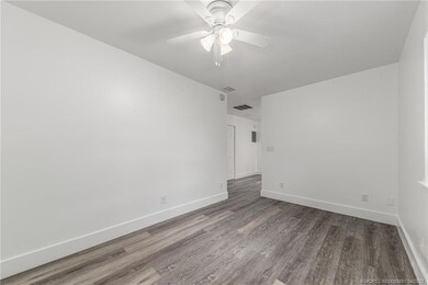 2340 NE Park St unit C, Jensen Beach, FL 34957 - photo 6