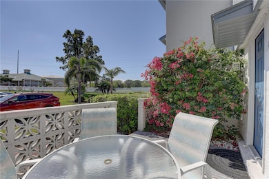 14800 Walsingham Rd unit 301, Largo, FL 33774 - photo 4