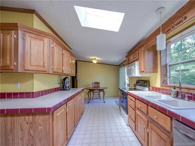 3851 New Leicester Hwy, Leicester, NC 28748 - photo 7