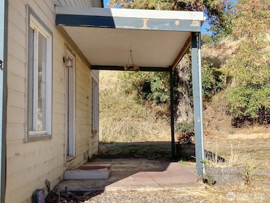 611 N Front St, Dayton, WA 99328 - photo 6