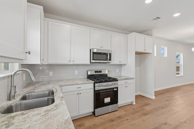 9793 Enclave Ridge Rd, Willis, TX 77318 - photo 6