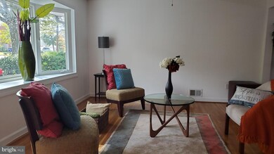 8518 Oglethorpe St, New Carrollton, MD 20784 - photo 3