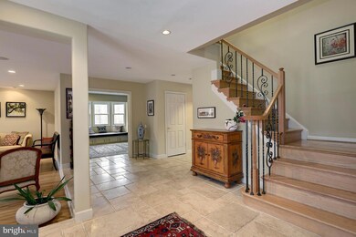 7300 Brookstone Ct, Potomac, MD 20854 - photo 3