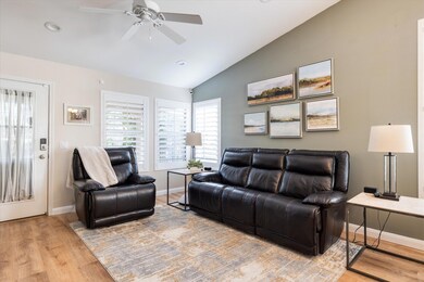 06-1547 Poppy Hills Cir S - www.lystpros