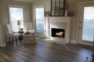 204 Long Plantation Blvd unit A, Lafayette, LA 70508 - photo 4