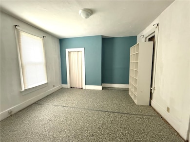 629 Forrest St, New Castle, PA 16101 - photo 3