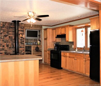 2140 Breckenridge Rd NE, Corydon, IN 47112 - photo 4