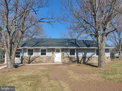 15 Betty Ln unit 53, Royersford, PA 19468 - photo 2