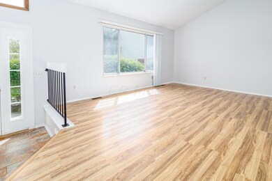 8801 Curran Point-2