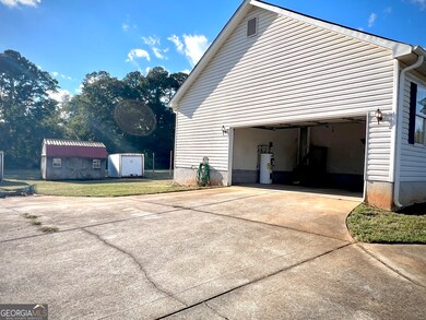 106 Horseshoe Bend Cir, Griffin, GA 30223 - photo 4