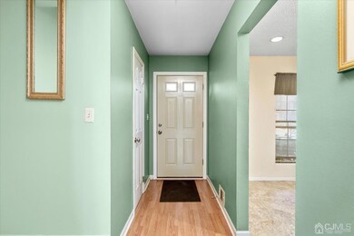 13 Veros Ln unit 245, Franklin Park, NJ 08823 - photo 4