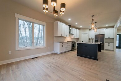 943 Sylvia Ln, Crown Point, IN 46307 - photo 6