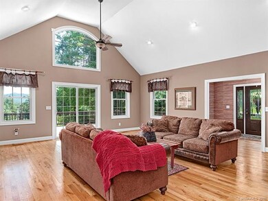 28' x 21' Great Room With Deck Access and Views!