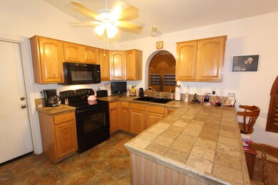 Large Tile, Tile Counters
