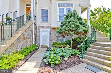 4016 Dogberry Ln, Fairfax, VA 22033 - photo 2