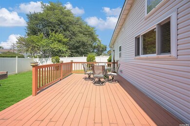 866 Edwards Blvd, Valley Stream, NY 11580 - photo 7