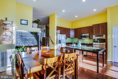 2209 Vantage Dr, Woodbridge, VA 22191 - photo 7