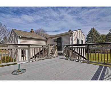 32 Maverick Dr, Mansfield, MA 02048 - photo 4